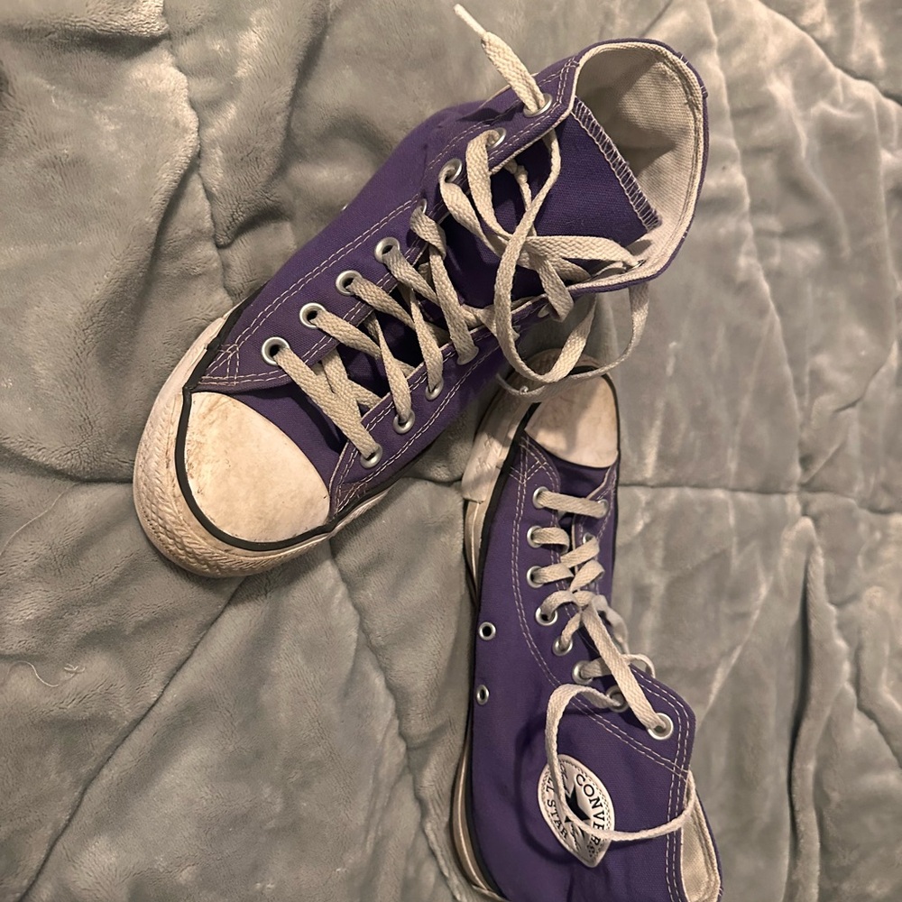 converse purple chuck taylor